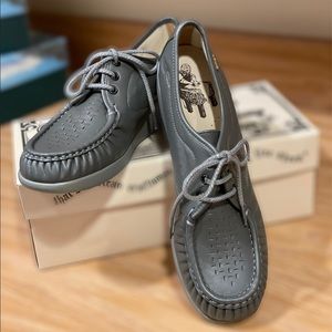 NIB SAS LATTICE 40 - 9.5 N Women’s Comfort Shoes